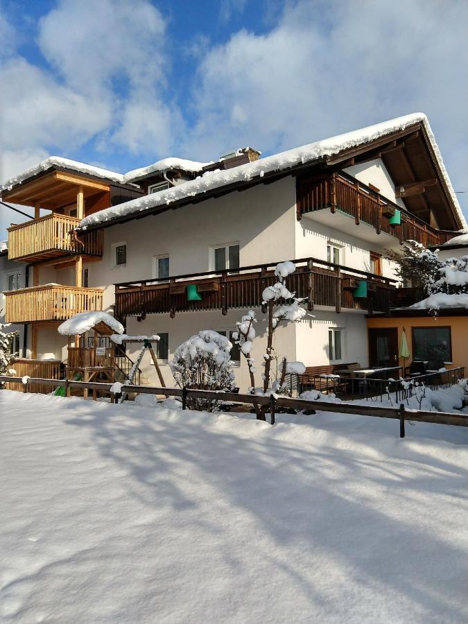 Appartements Pungg Fügen Eksteriør bilde